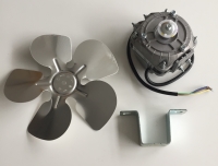 Ventilator Lfter Khlgerte 5 Watt 230 Volt mit Haltebgel und Flgel 200 mm 